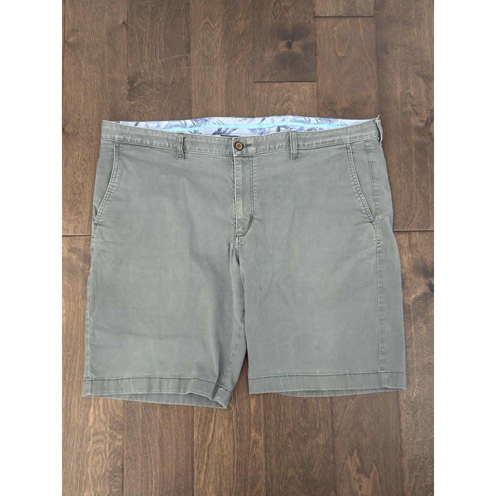 Tommy Bahama Shorts Men Size 42X10 Green Stretch Chino Flat Front Casual Comfort